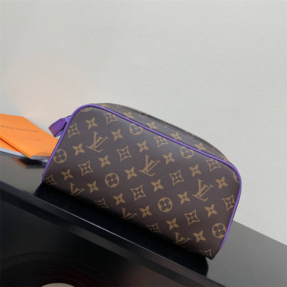 Louis Vuitton DOPP KIT  M46253 size：28x15x16.5cm 2025 new 